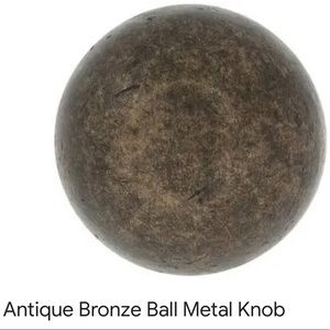 (5) Antique Bronze Round Knobs